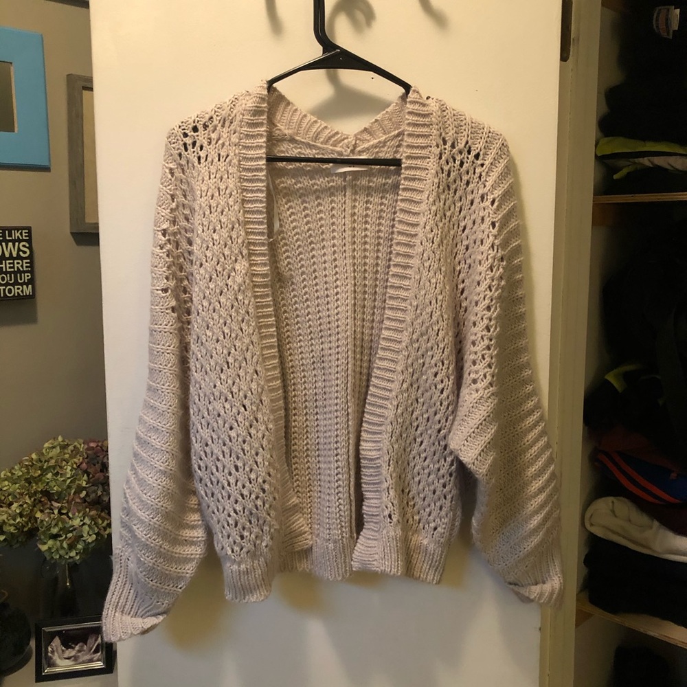 Knitted cardigan